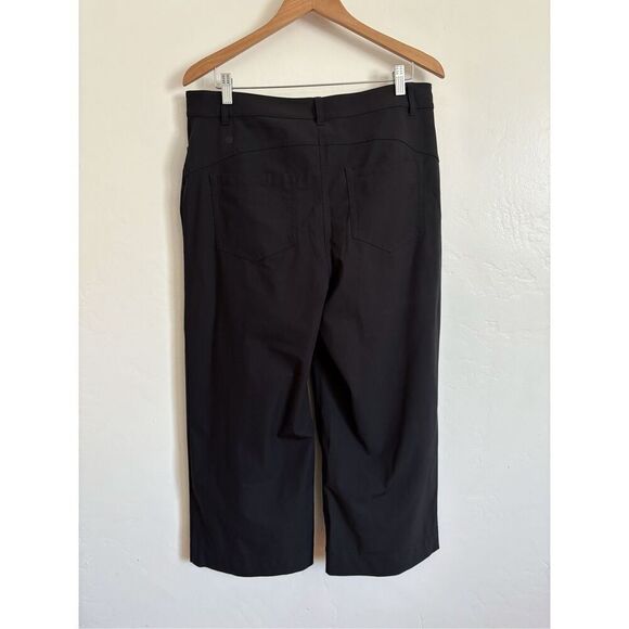 Lululemon city sleek 5 pocket wide leg high rise 7/8 length pant black size 32 - Picture 7 of 7